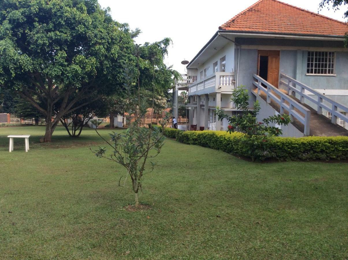 Skyway Hotel Entebbe Bagian luar foto